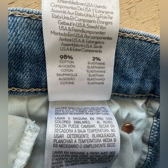 Mother The Tomcat Straight Leg High Rise crop Jean size 31 WORLD AT MY FEET - Picture 9 of 9